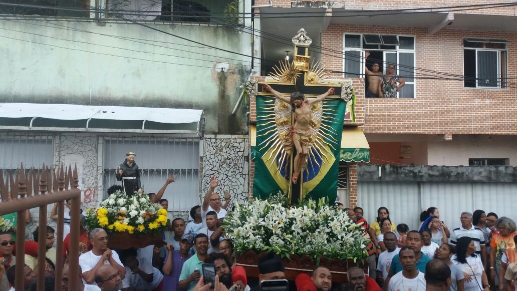 Visita das Imagens Peregrinas do Senhor do Bonfim e de Nossa Senhora da Guia a Saramandaia