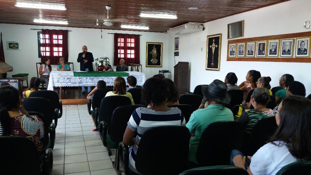 Entrega dos certificados do Curso de Informática