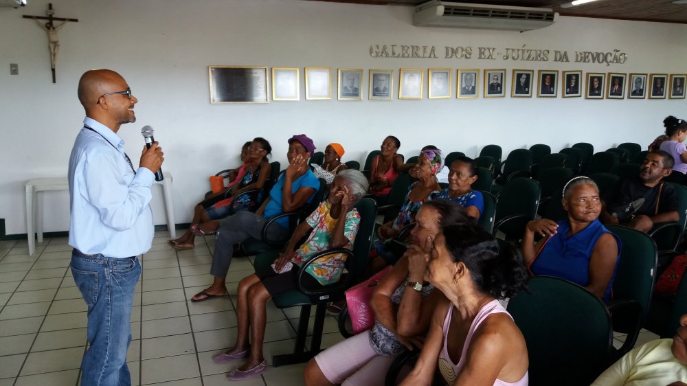 Palestra no Auditório do Centro Comunitário Senhor do Bonfim