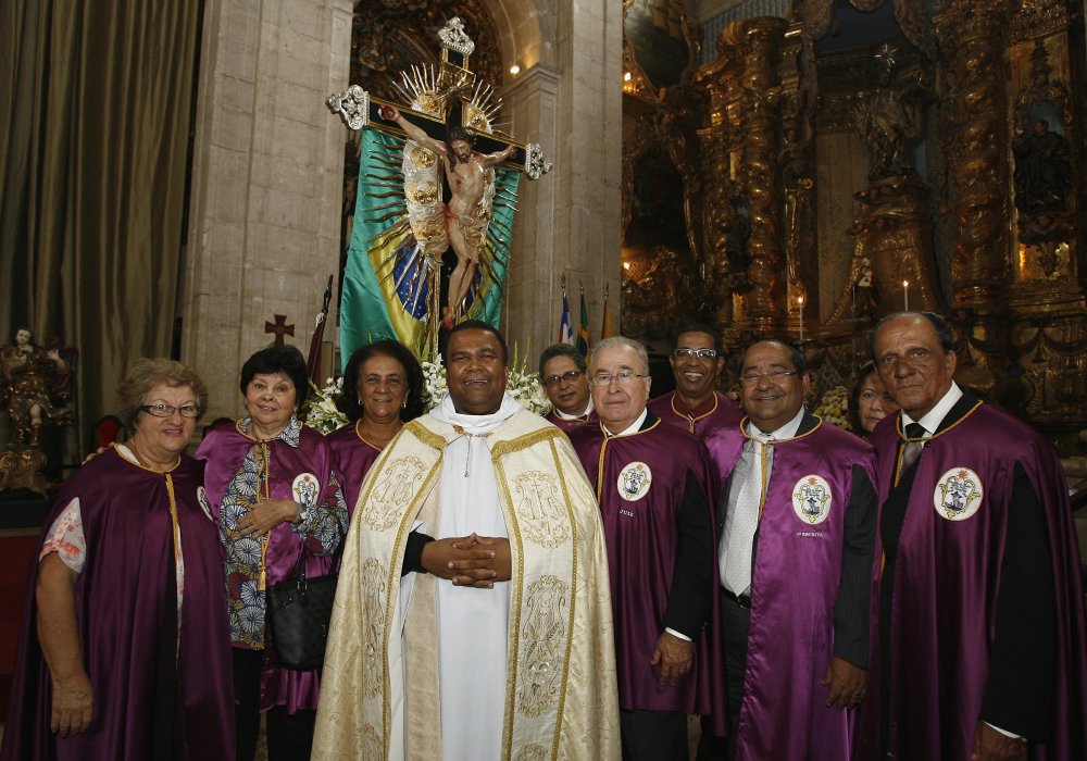 Imagem Peregrina do Senhor do Bonfim participa da Solenidade de Todos os Santos na Catedral Baslica